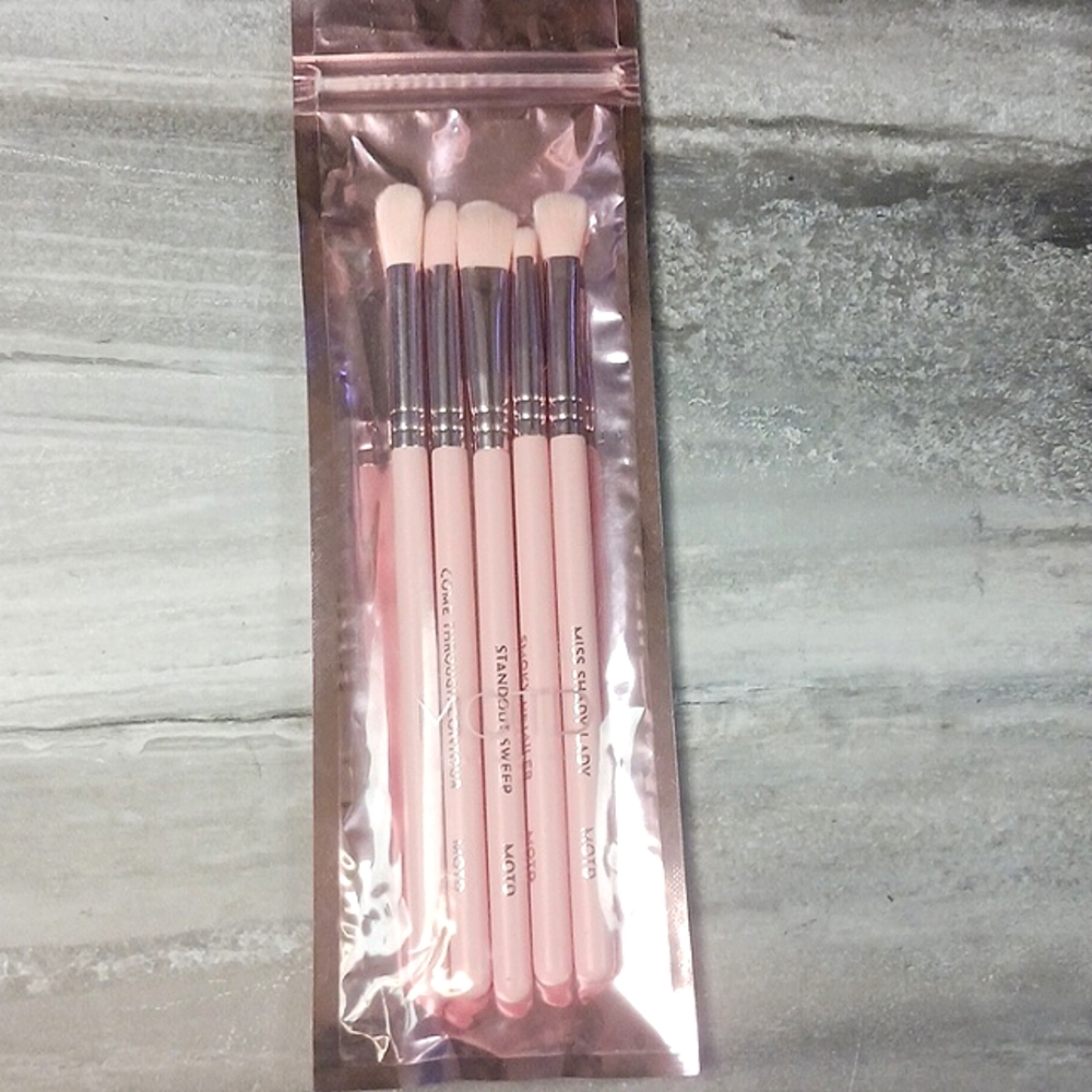 MOTD Makeup Brush Set.